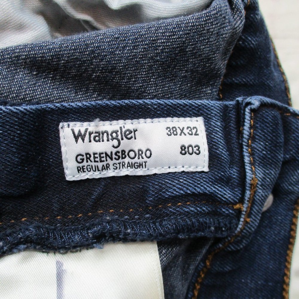Wrangler Greensboro Straight Jeans - Picture 6 of 7
